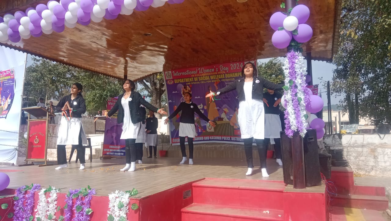 Mesmerizing performance by GCW Udhampur  at International Women’s Day celebration  